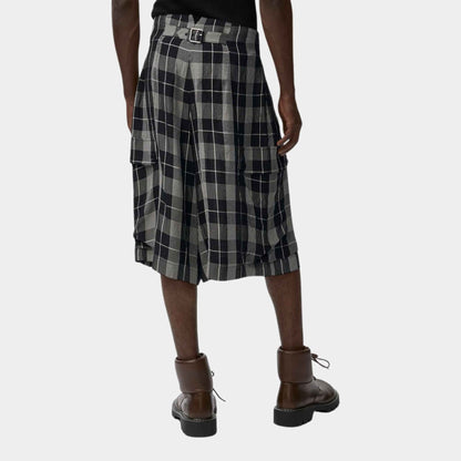 Shorts in Viscose with Allover Check Pattern