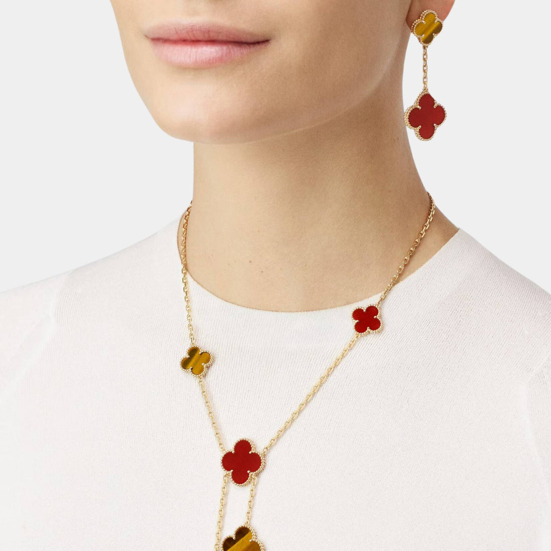 Magic Alhambra earrings 2 Motifs Yellow Gold Carnelian Tiger Eye