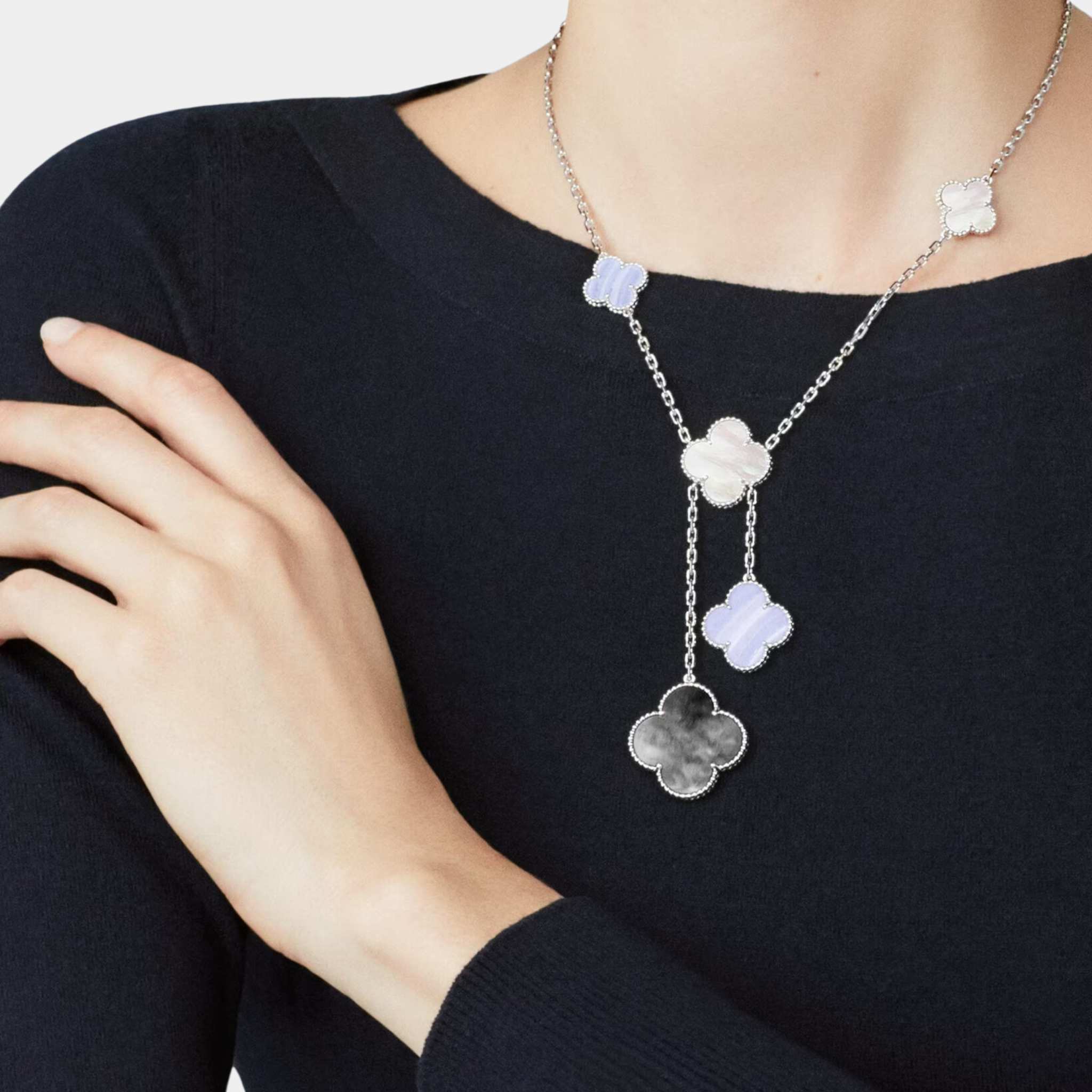 Magic Alhambra Necklace in White Gold Chalcedony &amp; MOP