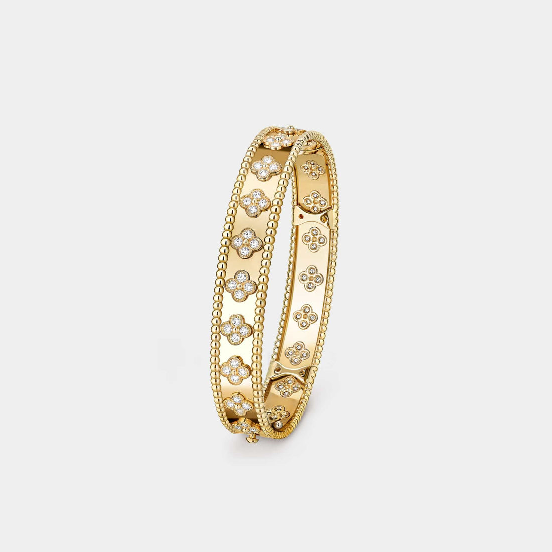 Perlée Clovers Bracelet Medium Model Yellow Gold Diamond
