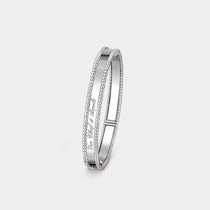 Perlée Signature Medium Bracelet White Gold