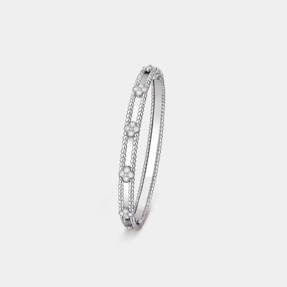 Perlée Sweet Clovers Bracelet Medium Model White Gold Diamond