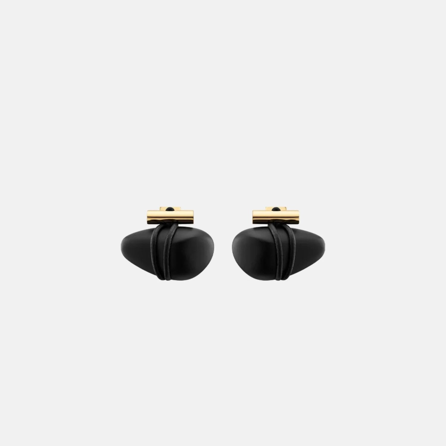 Tere Stud Earrings Black Marble Edition