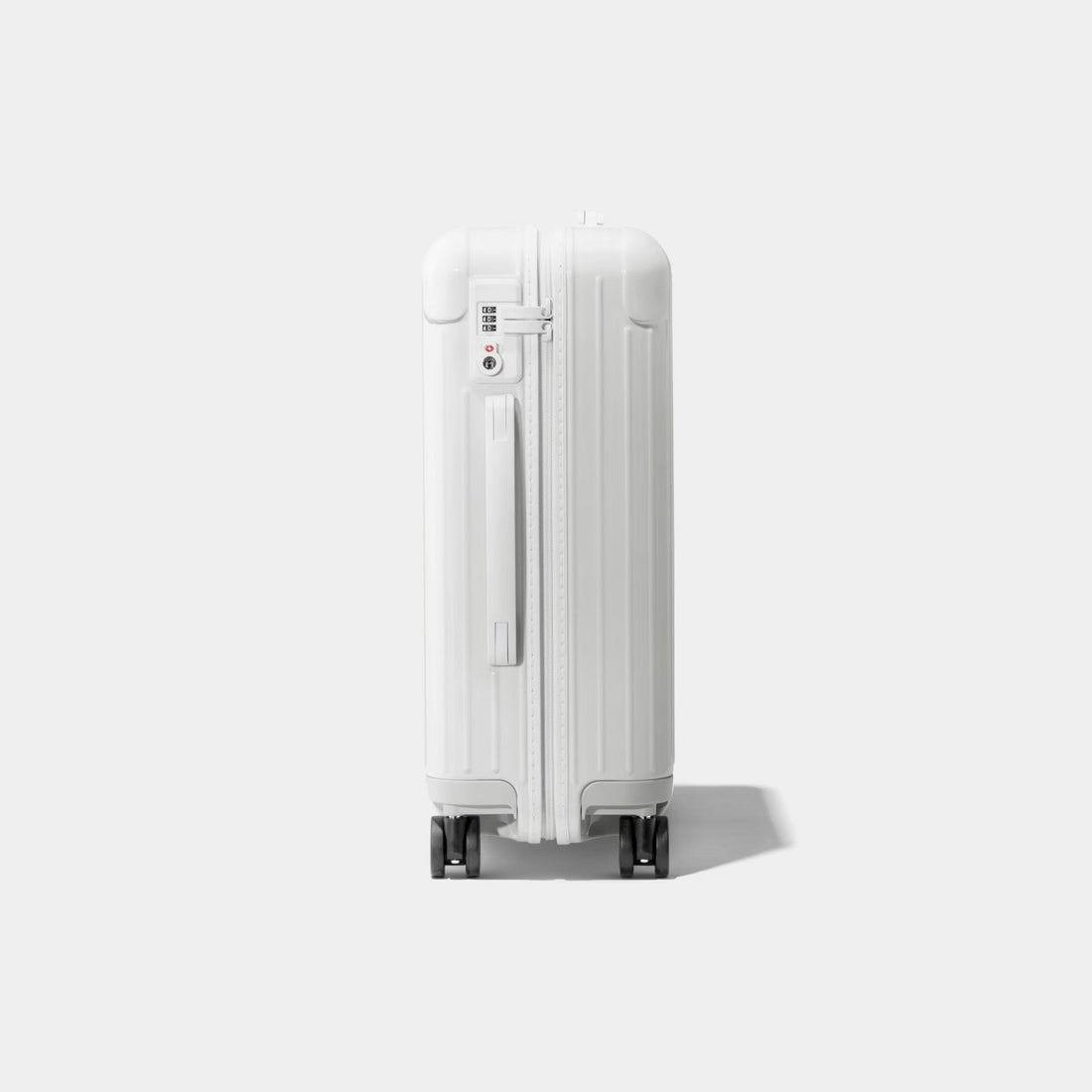 Essential Cabin S