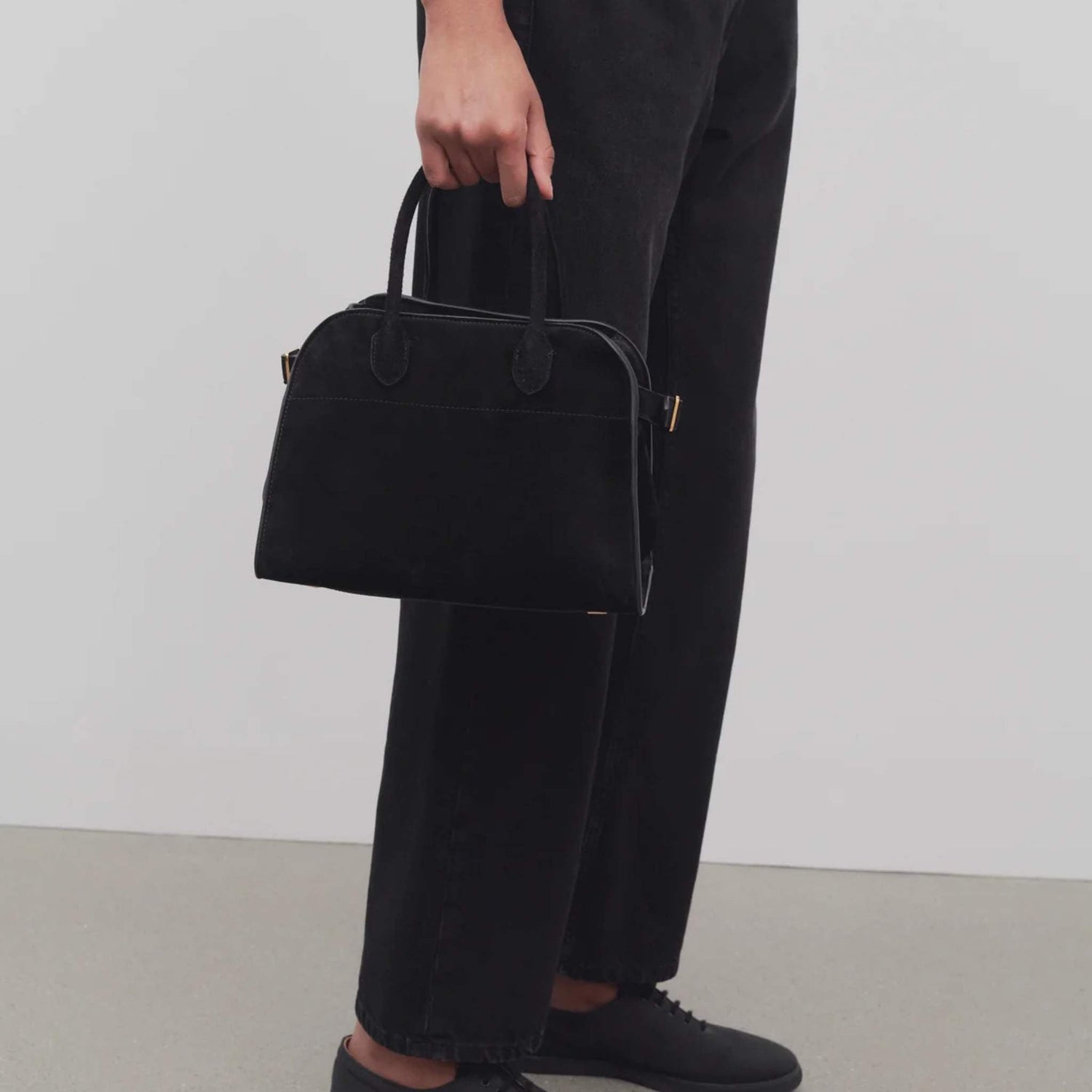 Soft Margaux 10 Bag In Suede Black