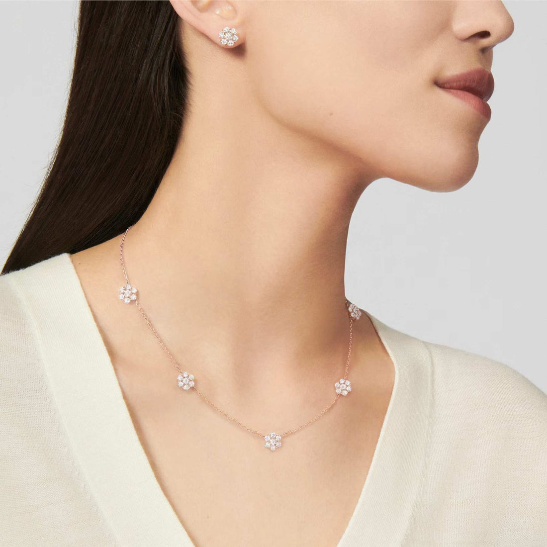 Fleurette Necklace 5 Flowers Rose Gold Diamond