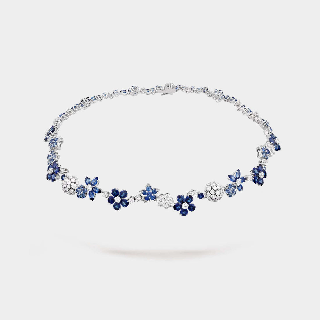 Folie des Prés Necklace in White Gold &amp; Diamonds