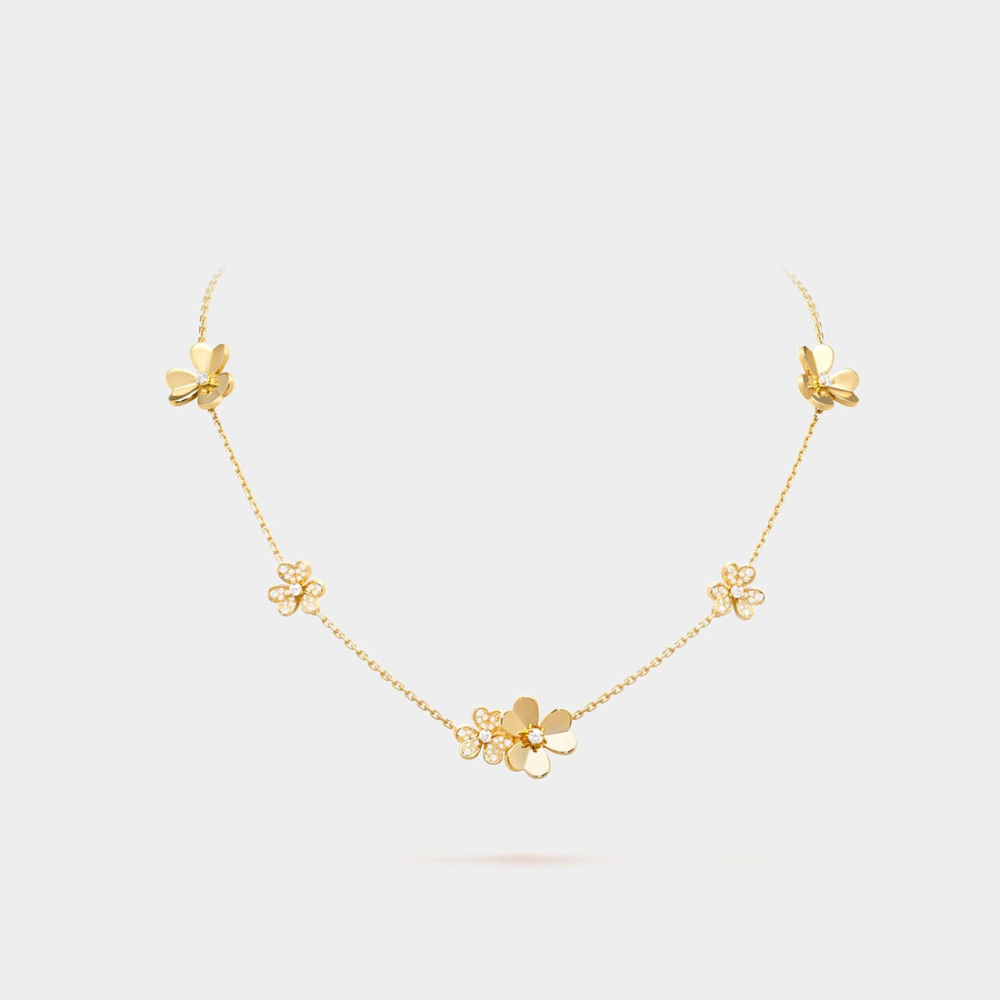 Frivole Necklace 9 Flowers Yellow Gold Diamond