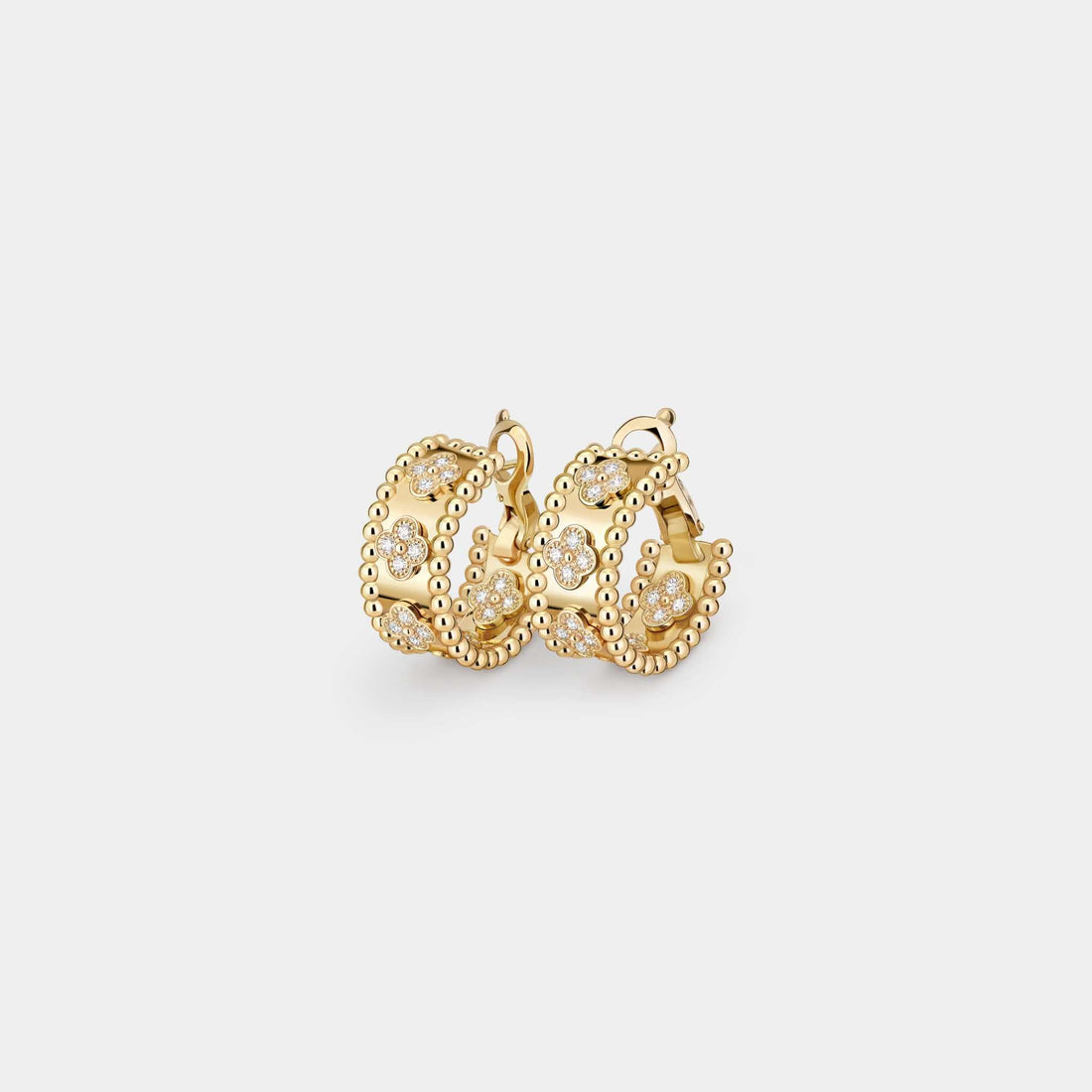Perlée Clovers Hoop Earrings Yellow Gold Diamond