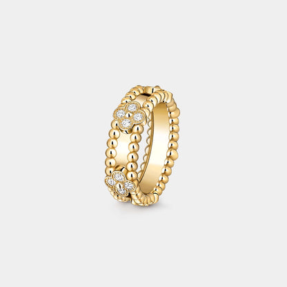 Perlée Sweet Clovers Ring Yellow Gold Diamond