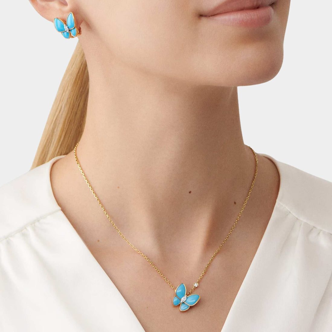 Two Butterfly Pendant in Yellow Gold Diamond &amp; Turquoise