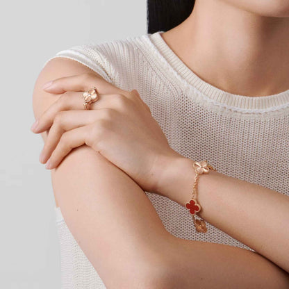 Alhambra Rose Gold Motifs Bracelet Carnelian