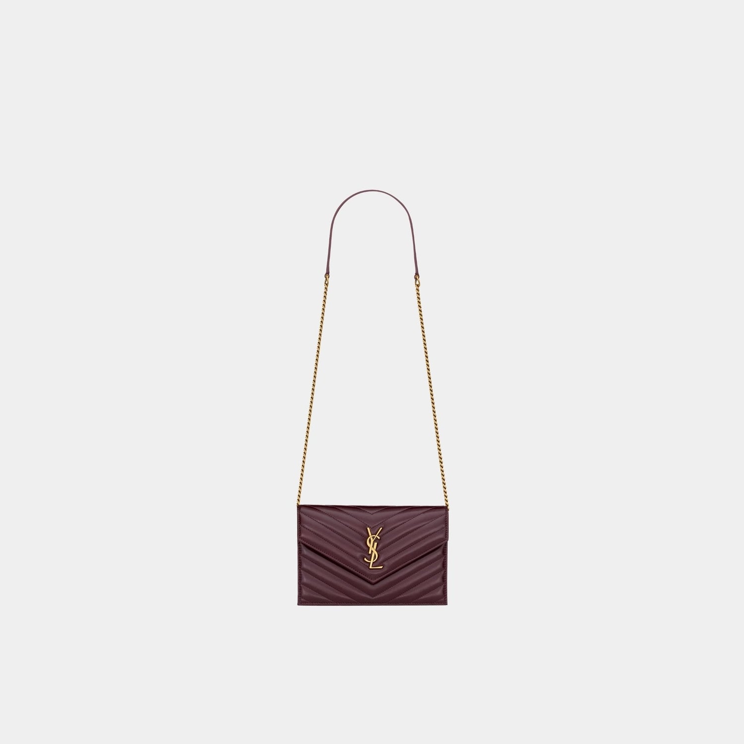 Cassandre Envelope Chain Wallet In Shiny Leather