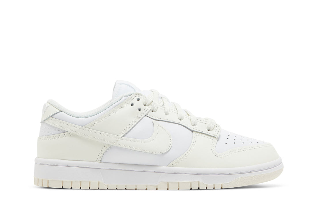 Wmns Dunk Low &