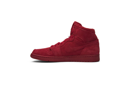 Air Jordan 1 Retro High &