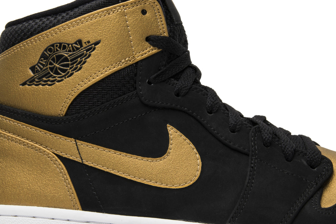 Air Jordan 1 Retro High &