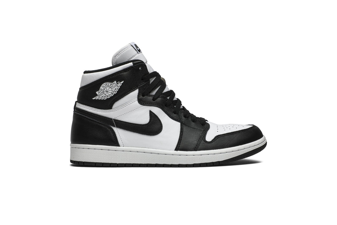 Air Jordan 1 Retro High OG &
