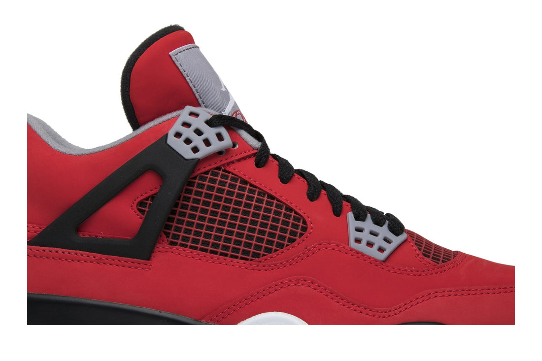 Air Jordan 4 Retro &