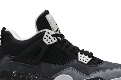 Air Jordan 4 Retro &