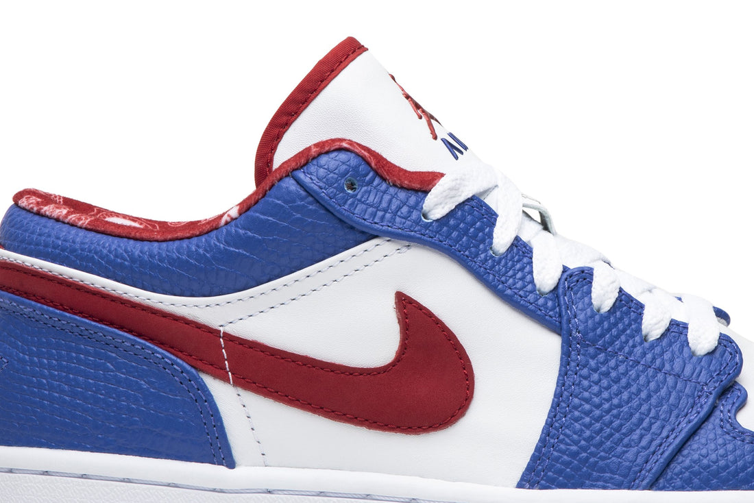 Air Jordan 1 Retro Low &