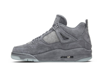 KAWS x Air Jordan 4 Retro &