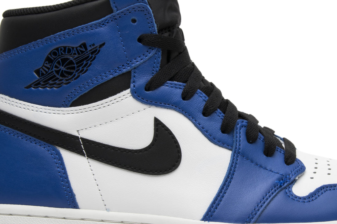 Air Jordan 1 Retro High OG &