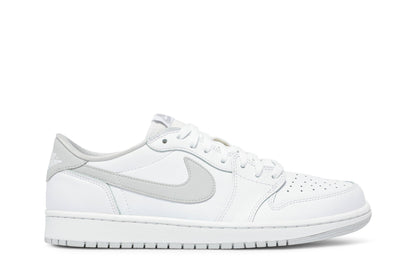 Air Jordan 1 Retro Low OG &