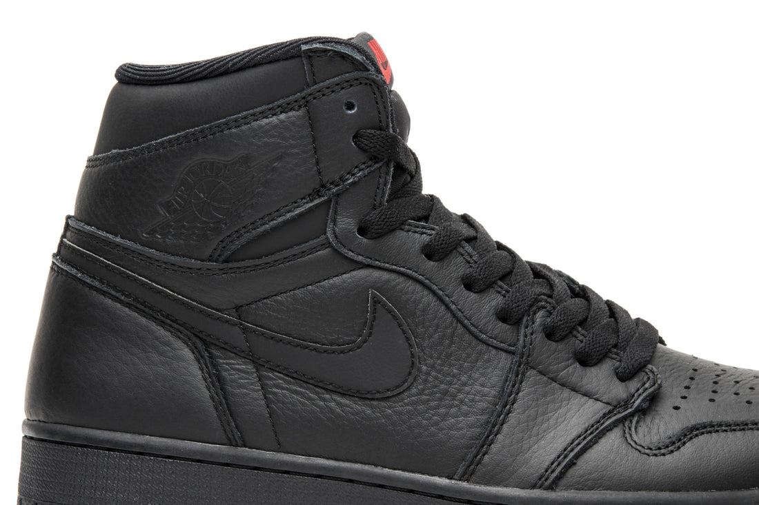 Air Jordan 1 Retro High OG &