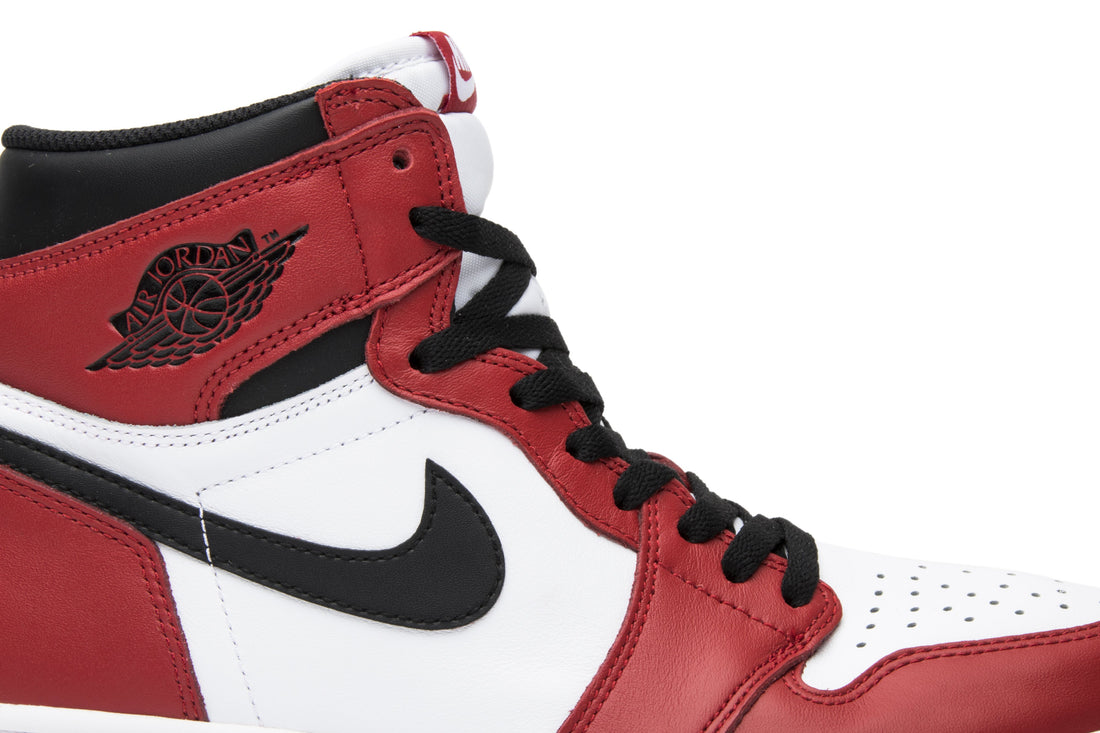Air Jordan 1 Retro High OG &