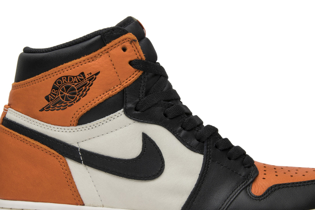 Air Jordan 1 Retro High OG &