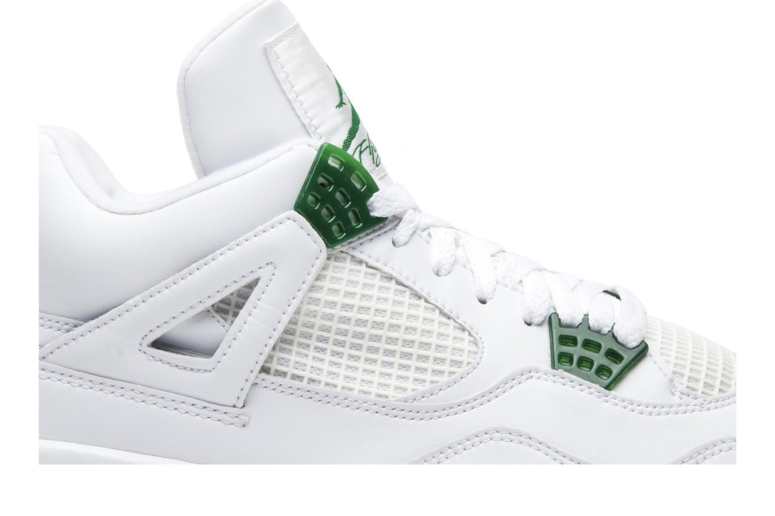 Air Jordan 4 Retro &