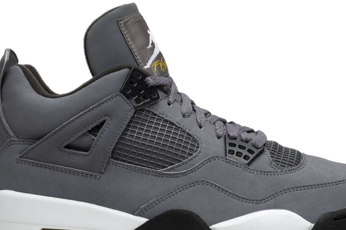 Air Jordan 4 Retro &