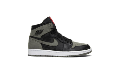 Air Jordan 1 Retro High Premium &