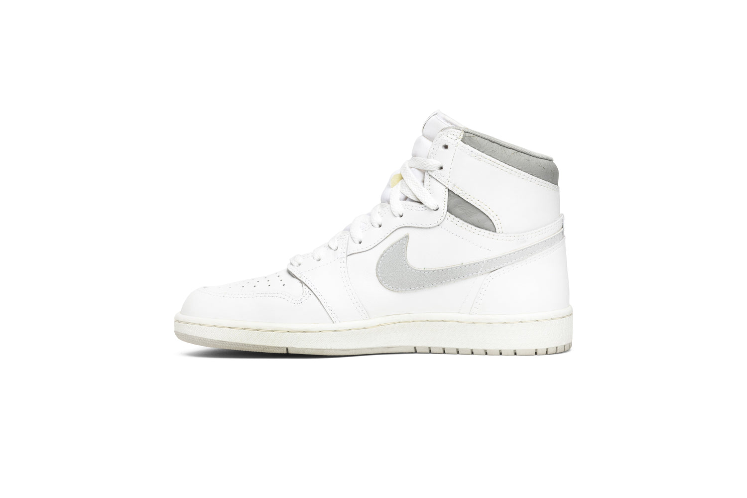 Air Jordan 1 High &