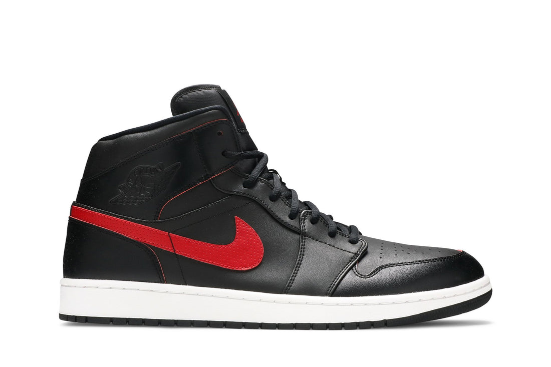 Air Jordan 1 Retro Mid &