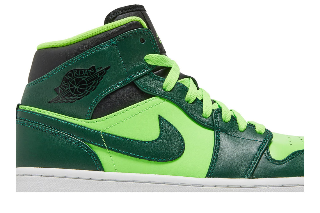 Air Jordan 1 Mid &