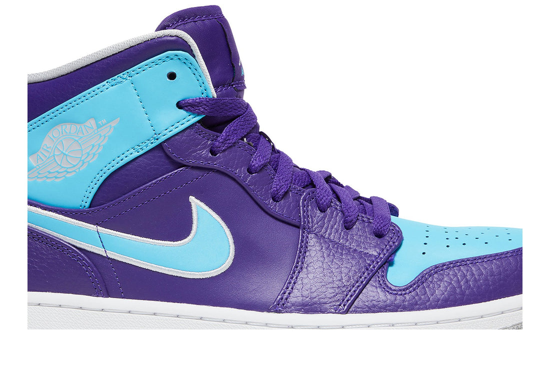 Air Jordan 1 Mid &