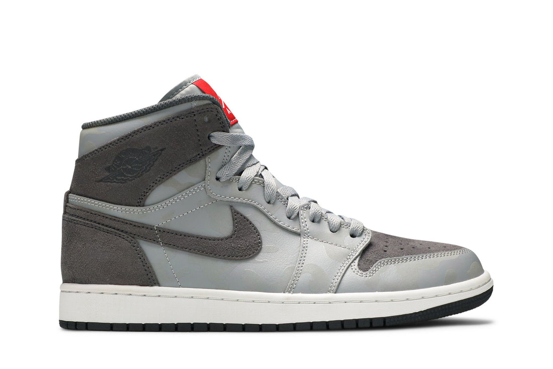 Air Jordan 1 Retro High Premium &