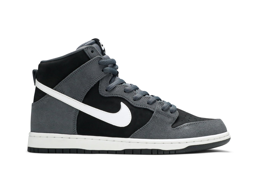 SB Dunk High Pro &