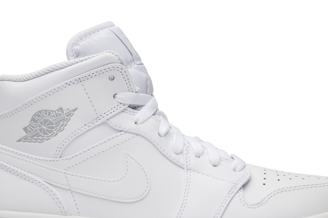 Air Jordan 1 Retro Mid &