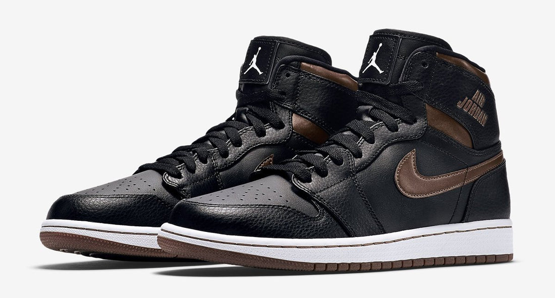 Air Jordan 1 Retro High &