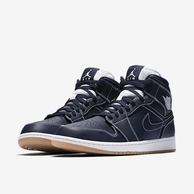 Air Jordan 1 Retro Mid &