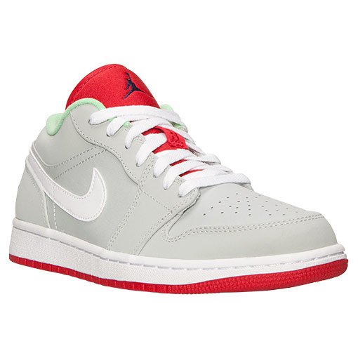 Air Jordan 1 Retro Low &