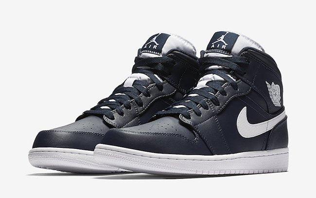 Air Jordan 1 Retro Mid &