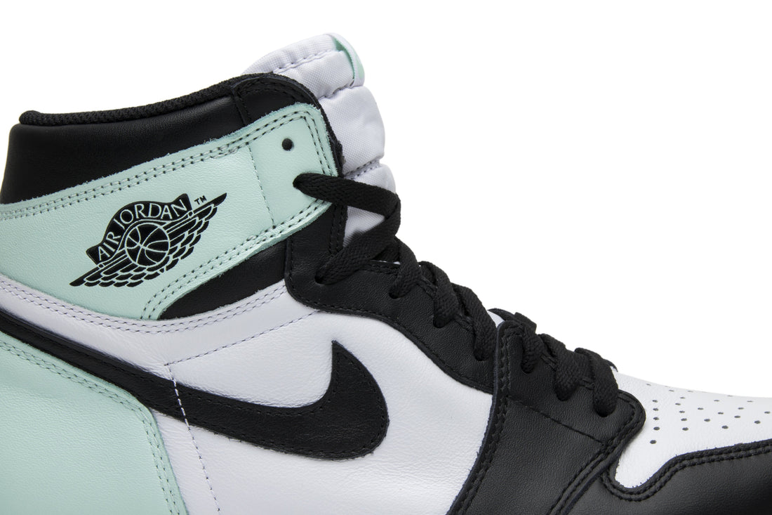 Air Jordan 1 Retro High OG NRG &