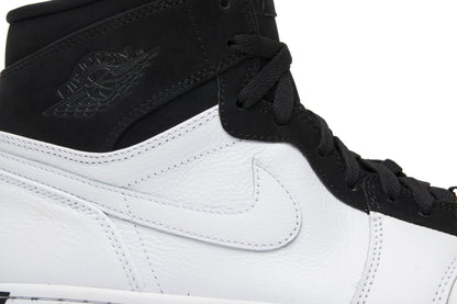 Air Jordan 1 Retro High &
