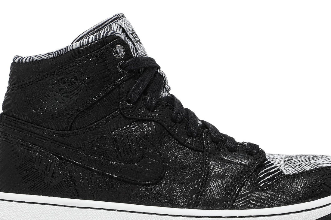 Air Jordan 1 Retro High &
