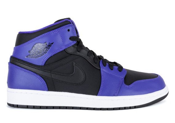 Air Jordan 1 Retro Mid &