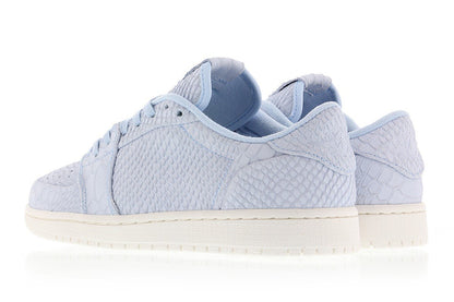 Air Jordan 1 Retro Low NS &