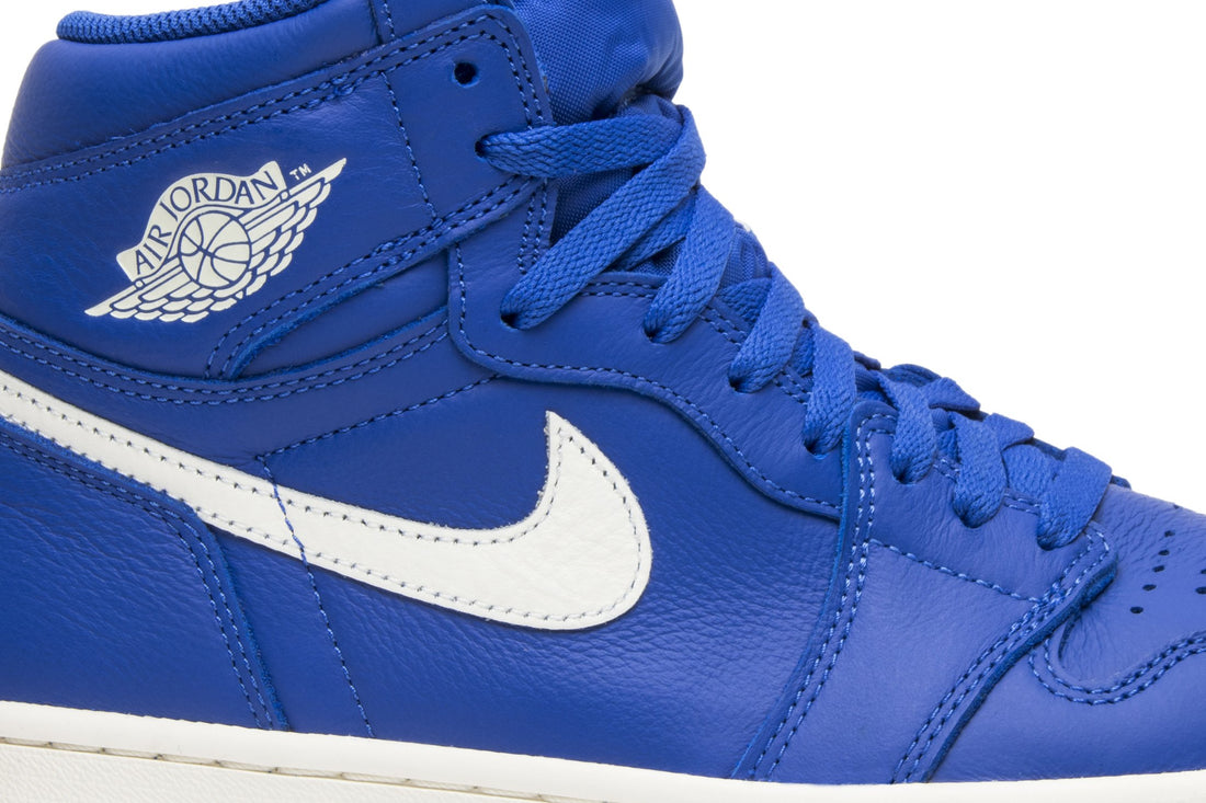 Air Jordan 1 Retro High OG &